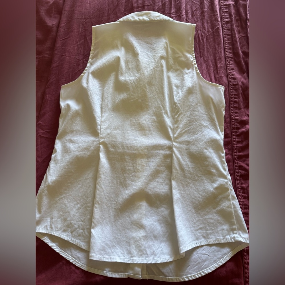 Ann Taylor sleeveless button-down Shirt - Picture 5 of 10